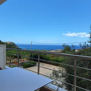  Apartment Apollon's